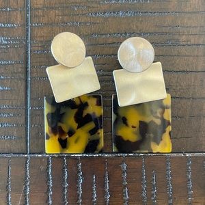 Francesca’s gold and tortoise earrings